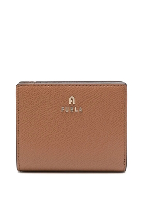 Furla Camelia compact logo-plaque wallet - Brown