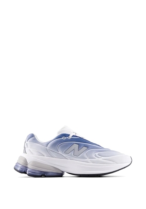 New Balance logo panelled sneakers - White