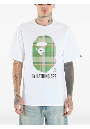 A BATHING APE® check graphic T-shirt - White