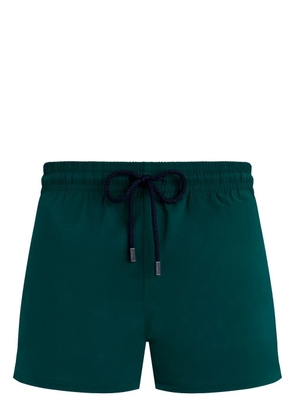 Vilebrequin logo-patch swim shorts - Green
