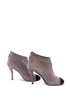 CHANEL Pre-Owned suede ankle boots - Grey