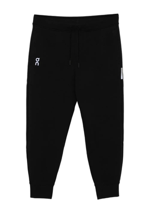 On Focus Tech sweatpants - BLACK