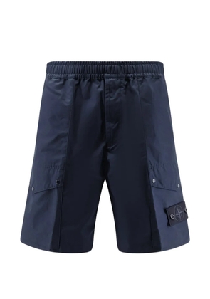Stone Island logo patch shorts - Blue