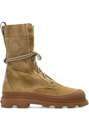 Moncler logo-patch suede boots - Brown