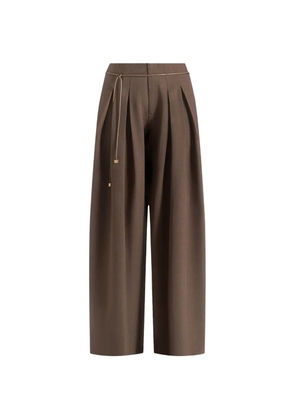 Manière De Voir Flora pleated belted trousers - Brown