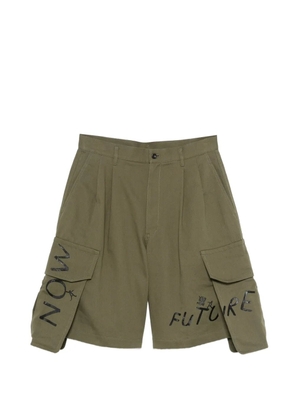 Comme Des Garçons Shirt cargo printed shorts - Green