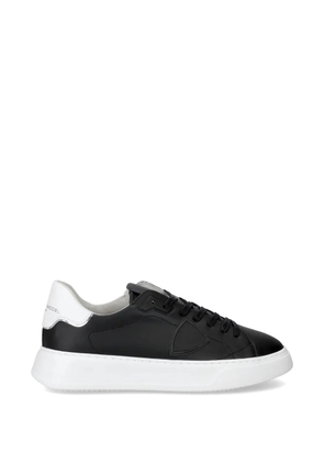 Philippe Model Paris contrasting-trim sneakers - Black