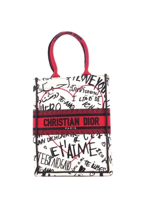 Christian Dior Pre-Owned Book Embroidered Canvas Vertical tote bag - Neutrals