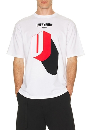 Undercover Everybody Tee in White - White. Size 2 (also in 3, 4, 5).