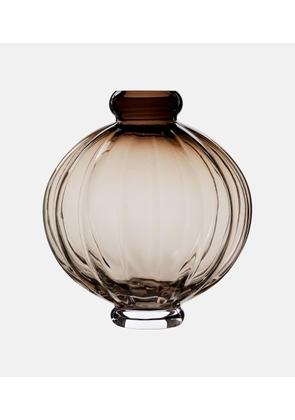 Louise Roe Balloon 01 glass vase