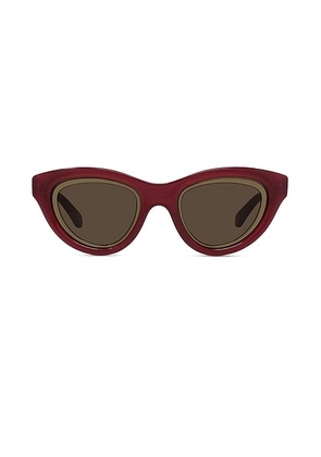 Loewe Cat Eye Sunglasses in Shiny Red & Brown - Red. Size all.