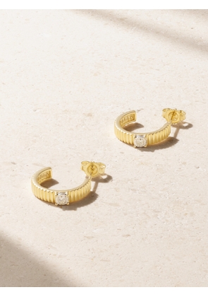 STONE AND STRAND - Ribbed Illusion 10-karat Gold Diamond Hoop Earrings - One size