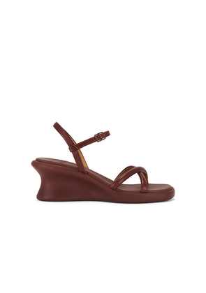 Camper Louise Sandal in Burgundy. Size 36. Also in 37, 38, 39, 40, 41.