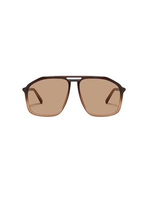 Quay Studio Sesh Sunglasses in Brown.