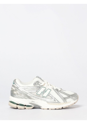 Sneakers NEW BALANCE Woman color Silver