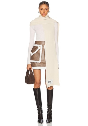 Coperni Knitted Collar Scarf in Beige - Beige. Size all.