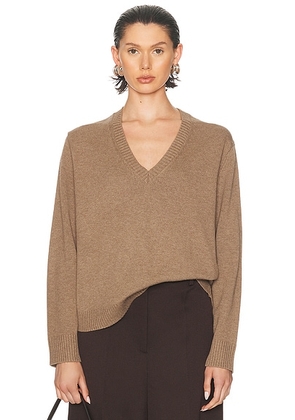 Jenni Kayne Simone V Neck Sweater in Doe - Taupe. Size XL (also in ).