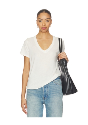 Eterne Cotton V-neck T-shirt in Ivory. Size XS. Also in S, M, L, XL.