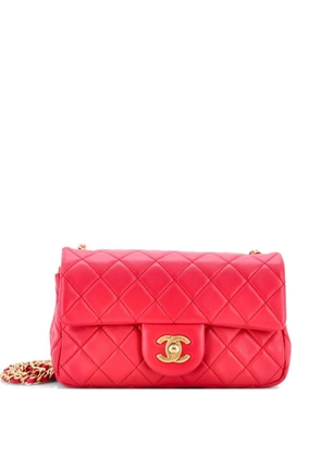 CHANEL Pre-Owned Pearl Crush Flap Bag Quilted Lambskin Mini crossbody bag - Pink