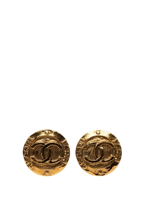 CHANEL Pre-Owned 1980-1990 Gold Plated CC Round Clip On Earrings costume earrings