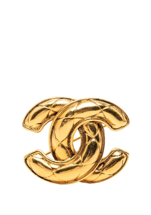 CHANEL Pre-Owned 1950-1970 Gold Plated CC Quilted Brooch costume brooch