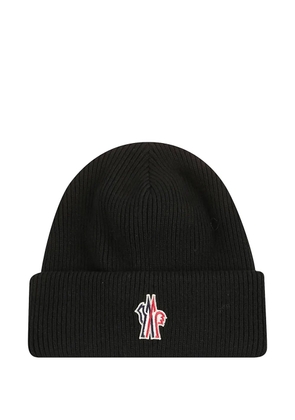 Moncler Grenoble ribbed embroidered-logo beanie hat - Black