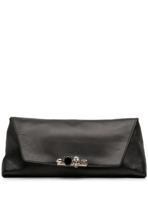 Alexander McQueen Pre-Owned 2010-2025 Large Calfskin Skull Knuckle Duster Fold Over clutch bag - Black