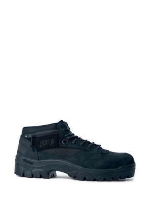 OAMC x Vans logo-patch sneakers - Black