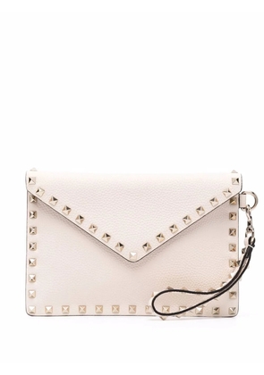 Valentino Garavani Rockstud envelope clutch - Neutrals