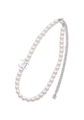 CHANEL Pre-Owned 1986-1988 interlocking-CC necklace - Neutrals