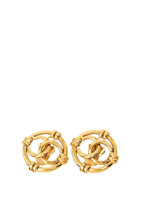 CHANEL Pre-Owned 1994 CC Gold Plated Round Clip On Earrings costume earrings