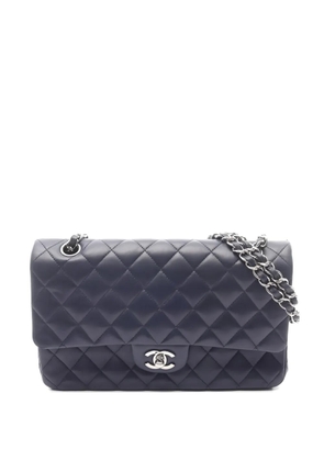 CHANEL Pre-Owned 2009 matelasse chain shoulder bag - Blue