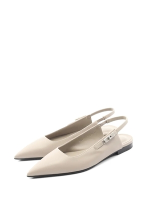 Hermès Pre-Owned 2020s slingback flat pumps - Neutrals