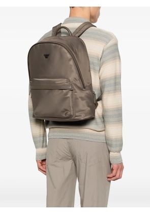 Emporio Armani logo-plaque backpack - Brown