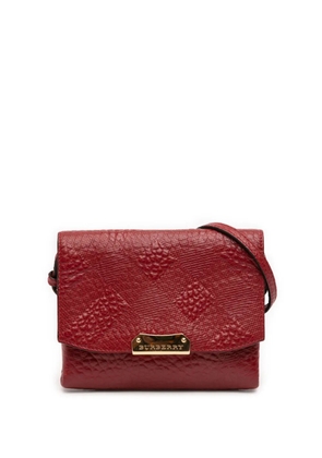 Burberry Pre-Owned 2000-2017 Embossed Grain Check Leather Langley crossbody bag - Red