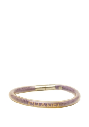 CHANEL Pre-Owned 2000 Vinyl Plated Sport Line Logo Tube Bracelet costume bracelet - Purple