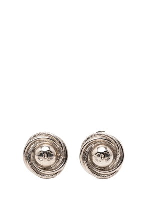 CHANEL Pre-Owned 1997 CC Silver Plated Round Clip on Earrings costume earrings