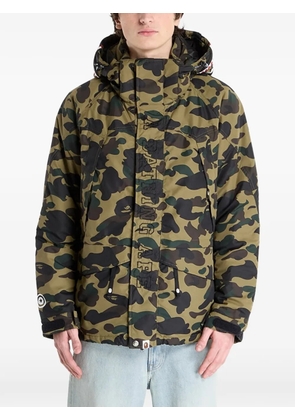 A BATHING APE® 1 St Camo shark-detail jacket - Green