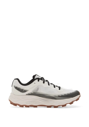 Merrell Agility Peak 6 low-top sneakers - White