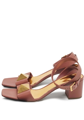 Valentino Garavani Pre-Owned Stud leather pumps - Pink