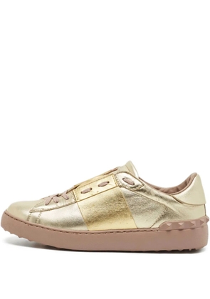 Valentino Garavani Pre-Owned two-tone leather sneakers - Gold