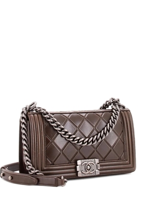 CHANEL Pre-Owned Paris-Salzburg Boy Flap Bag Embossed Calfskin Old Medium shoulder bag - Brown