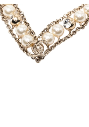 CHANEL Pre-Owned 2020 CC Gold Plated Rhinestone Faux Pearl Chain Choker Necklace costume necklace