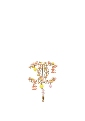 CHANEL Pre-Owned 2003 Gold Plated Resin Beads CC Charms Brooch costume brooch