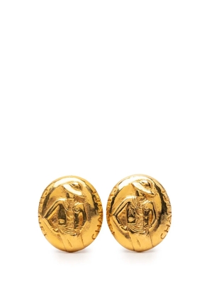 CHANEL Pre-Owned 1970-1980 Gold Plated Mademoiselle Logo Clip On Earrings costume earrings