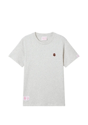 FINGERCROXX logo-patch crew-neck T-shirt - Grey