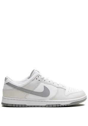 Nike Dunk Low Retro 'Summit White/Light Smoke Grey' sneakers