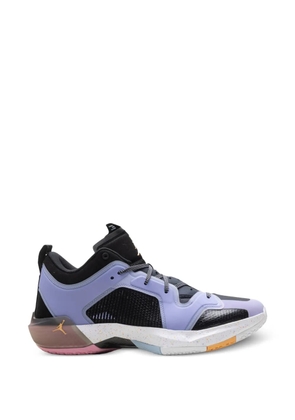 Jordan Air Jordan 37 Low logo sneakers - Purple