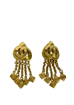CHANEL Pre-Owned 1997 CC Gold Plated Dangle Clip On Earrings costume earrings