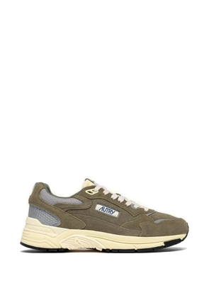 Autry Hyperway low suede sneakers - Green